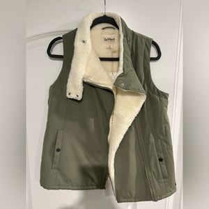NWT UpWest Sherpa lined green vest